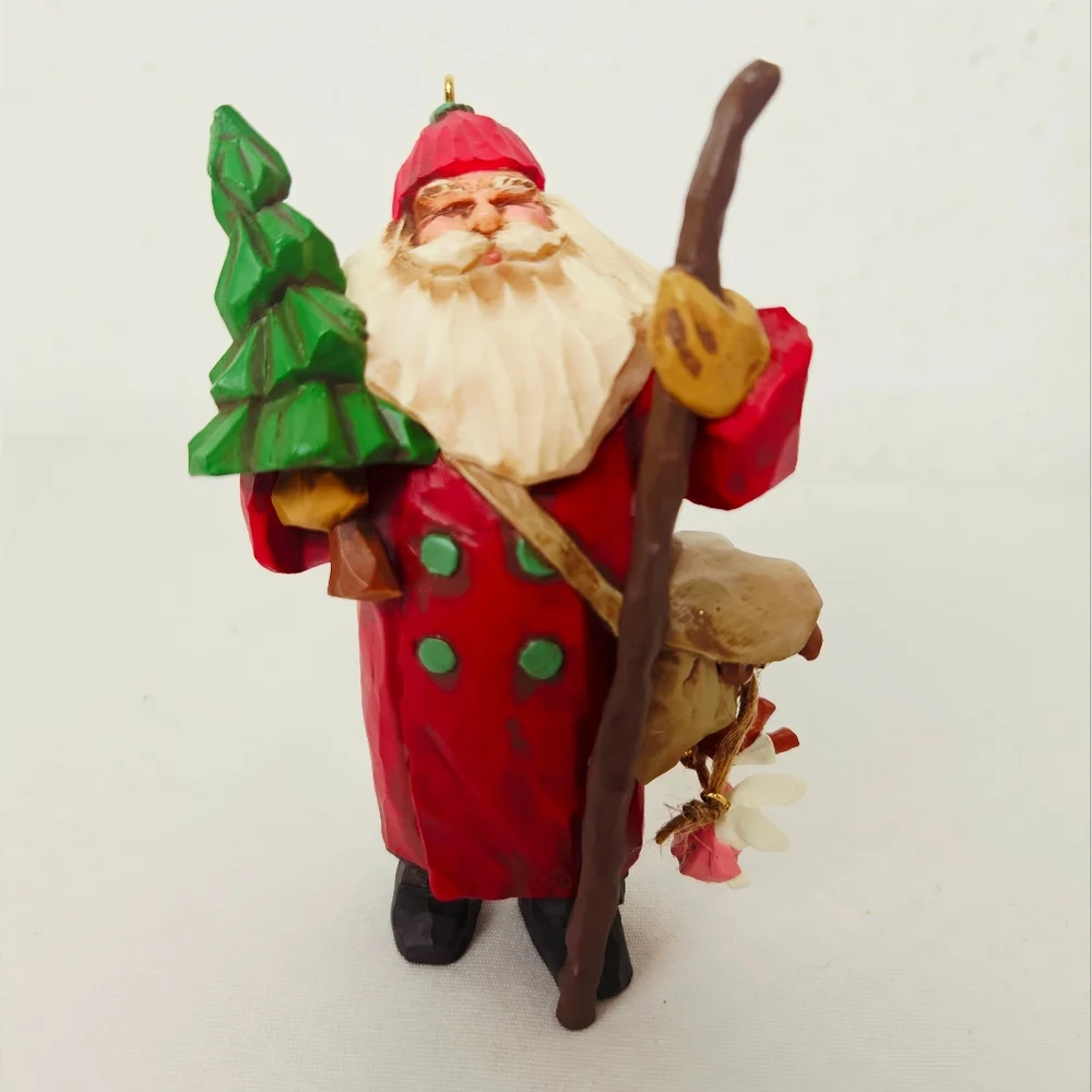 Hallmark Keepsake “Making His Way” Santa Ornament 1998 Collector’s Club